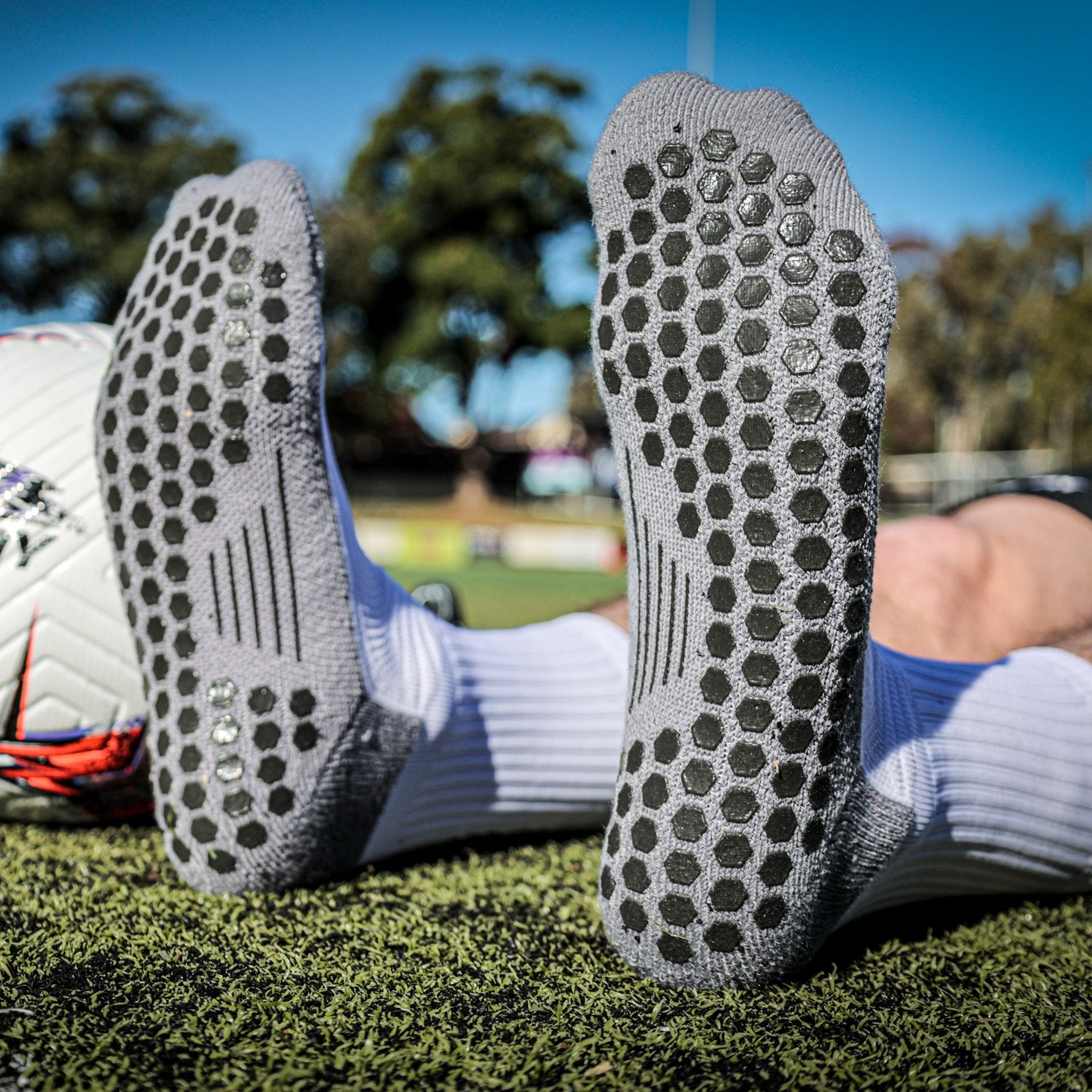 Bundle Pack - 10x Grip Socks - White Deploy Football