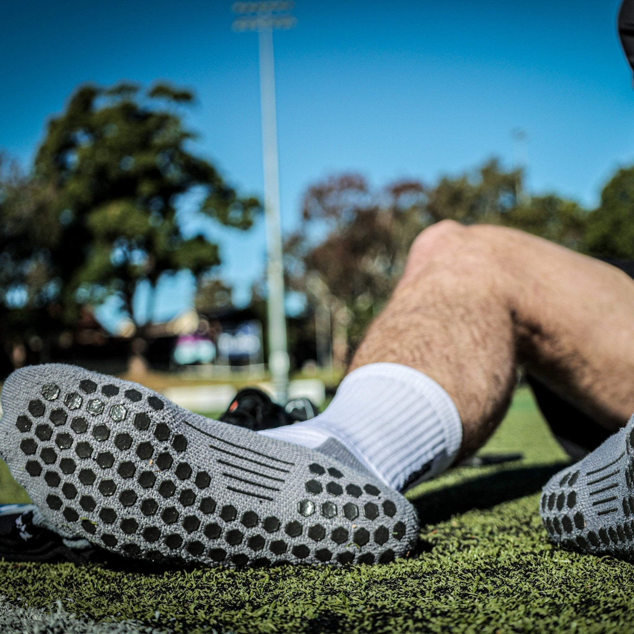 Bundle Pack - 5x Grip Socks - White Deploy Football